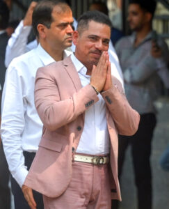 New Delhi: Robert Vadra at ED office