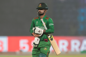 ICC_CWC_BNG_VS_SL_089